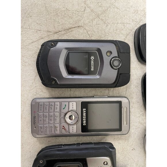LOT OF 9 CELL PHONES SAMSUNG LG MOTOROLA HTC ALCATEL ETC SOLD AS IS F6.5 - Picture 2 of 10